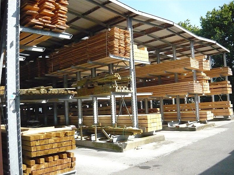 Holz- und Trockenbau
